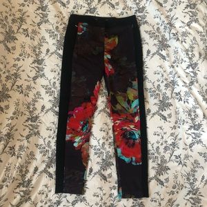 Floral jacquard trousers